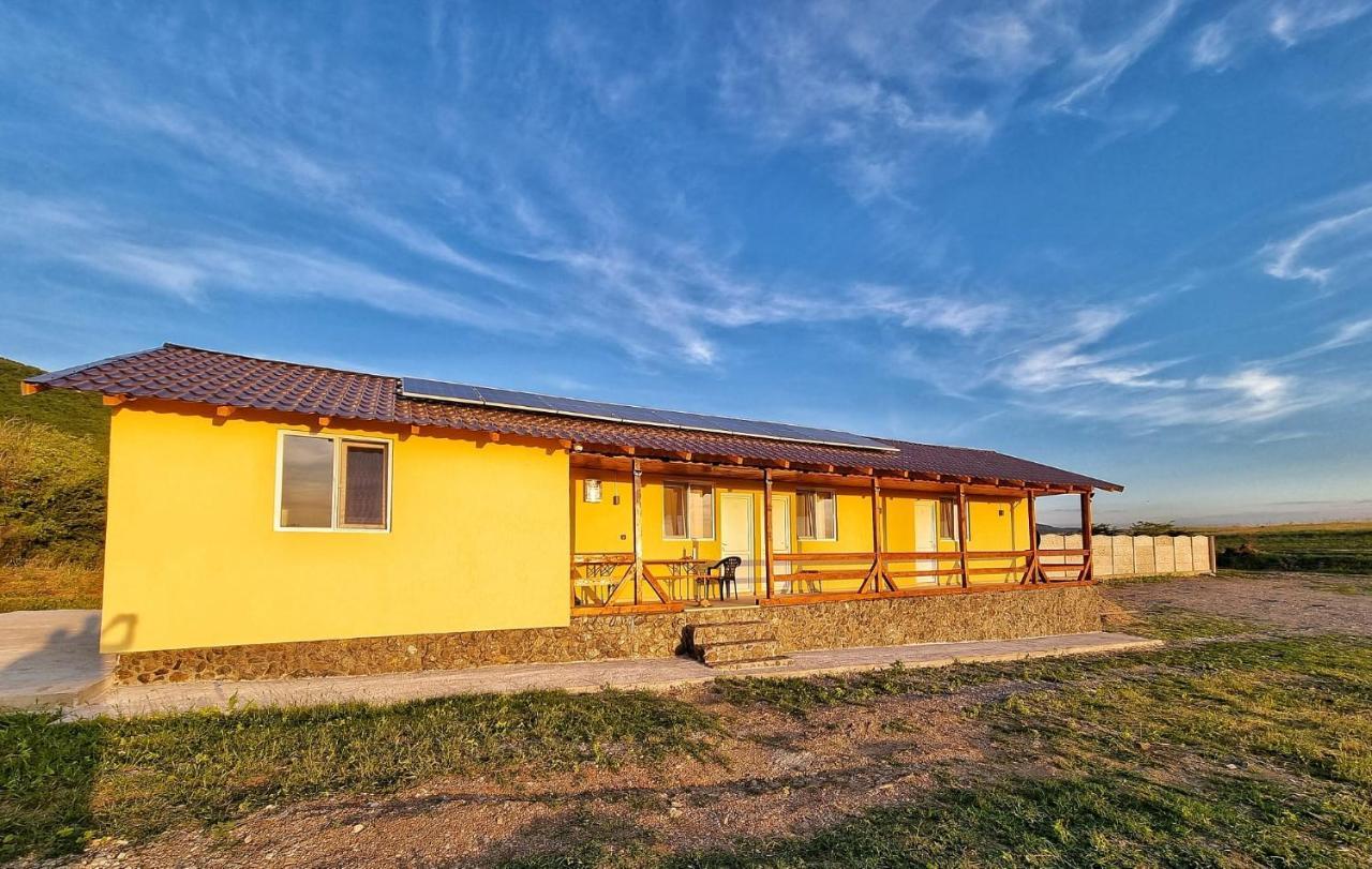 Cabana Vărad Coronini Moldova Veche Exteriör bild