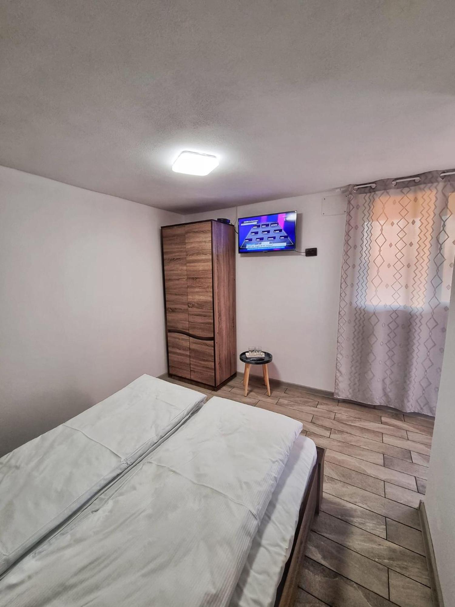 Cabana Vărad Coronini Moldova Veche Exteriör bild