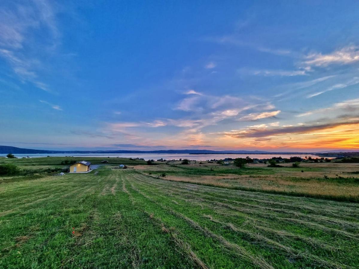 Cabana Vărad Coronini Moldova Veche Exteriör bild