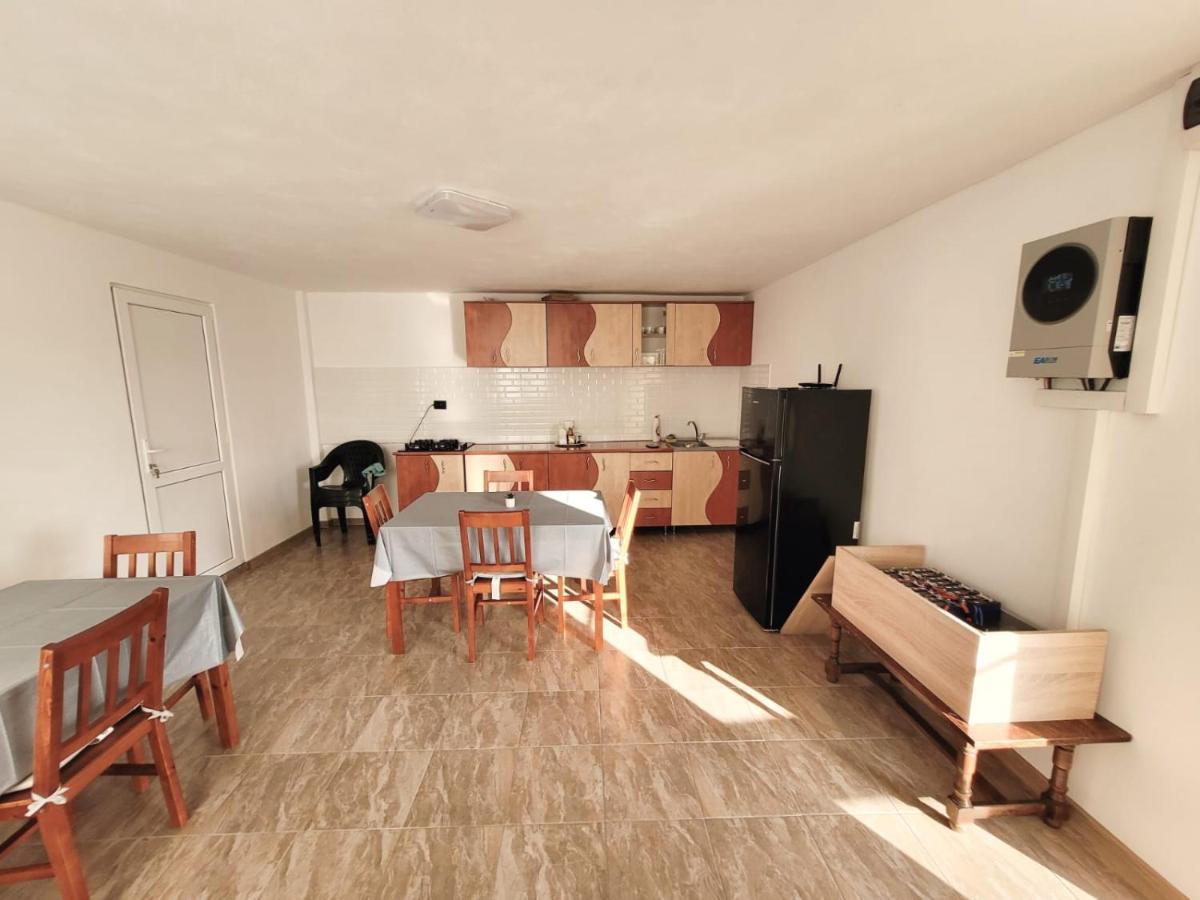 Cabana Vărad Coronini Moldova Veche Exteriör bild