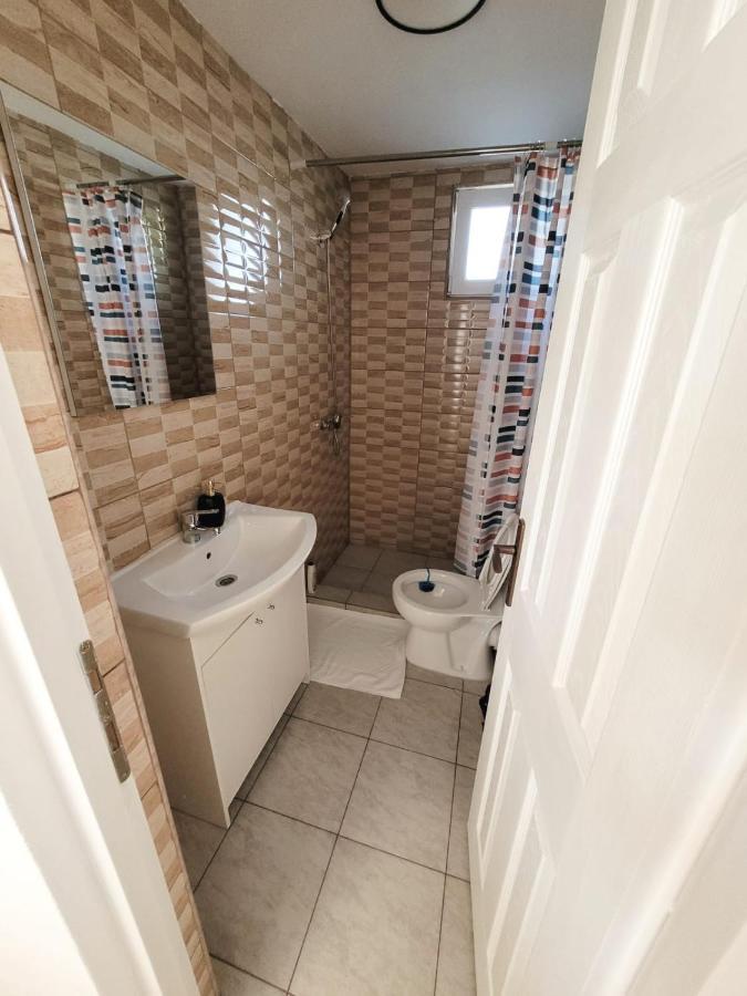 Cabana Vărad Coronini Moldova Veche Exteriör bild